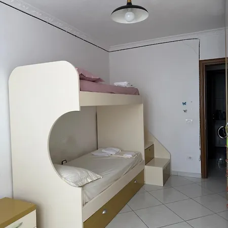 Appartamento White Shell 3 *