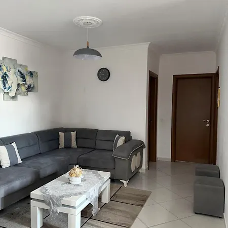 White Shell 3 * Durrës